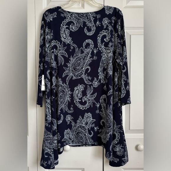 Navy and White Paisley Dress - Picture 4 of 5